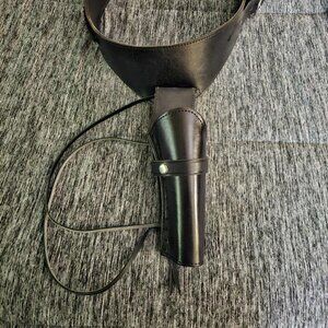 (.22 cal) Western Gun Belt and Holster - RH Draw - Plain Black Leather Men's 44W